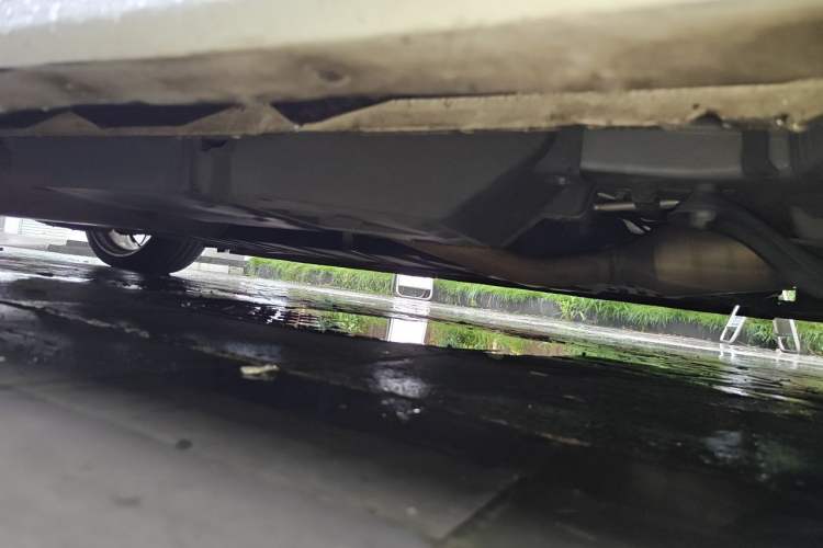 Used Toyota Alphard 2021 Dual-Motor 2.5L Premium Edition Chassis Front Right