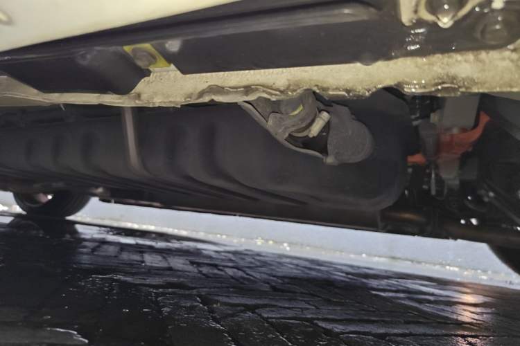 Used Toyota Alphard 2021 Dual-Motor 2.5L Premium Edition Chassis Rear Left