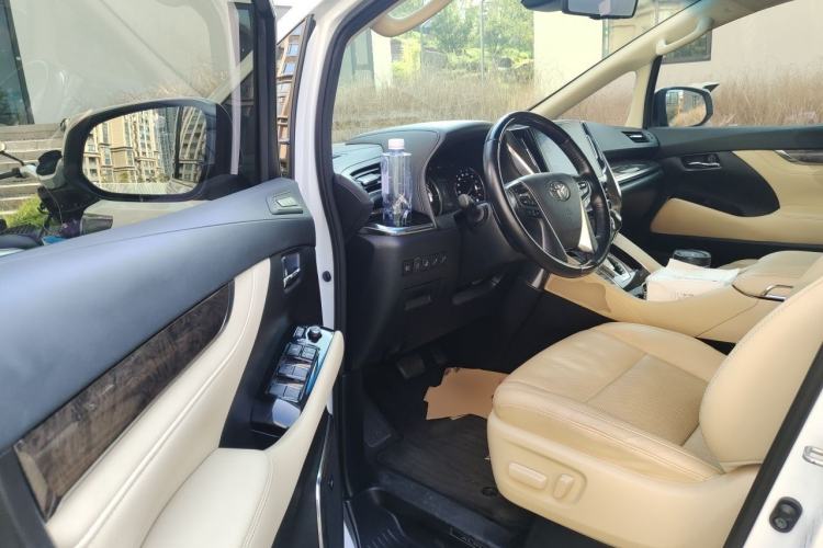 Used Toyota Alphard 2021 Dual-Engine 2.5L Prestige Edition Driver Seat