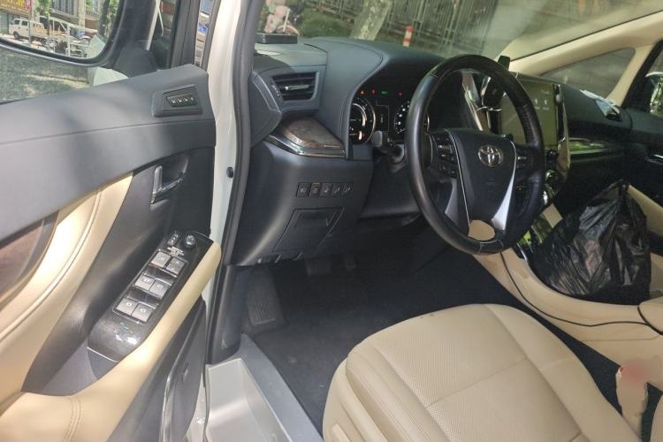 Used Toyota Alphard 2021 Dual-Engine 2.5L Prestige Edition Driver Seat
