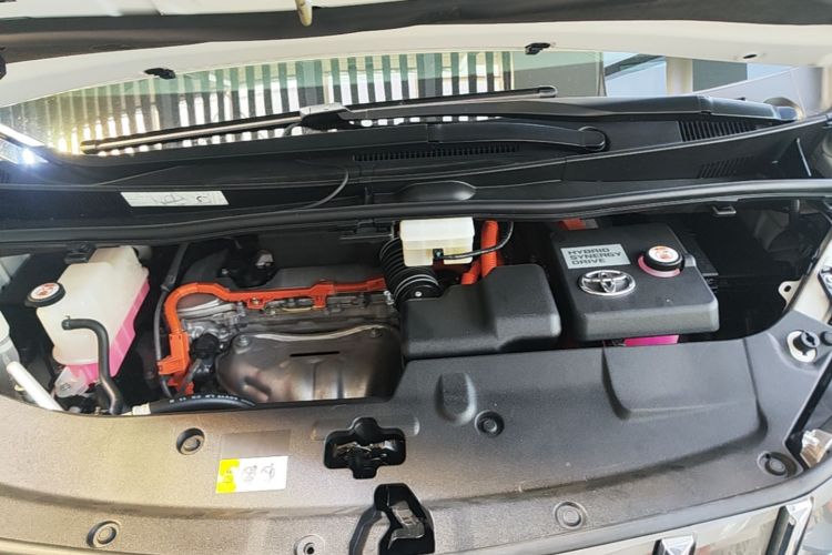 Used Toyota Alphard 2021 Dual-Engine 2.5L Luxury Edition Engine Bay