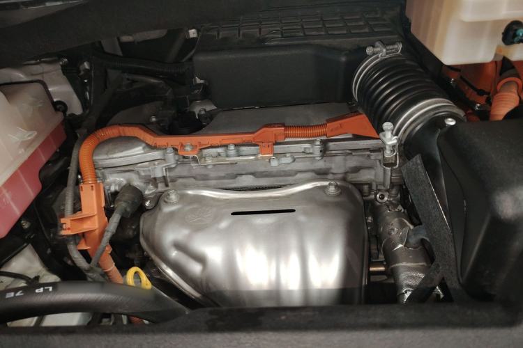Used Toyota Alphard 2021 Dual-Engine 2.5L Luxury Edition Engine Bay