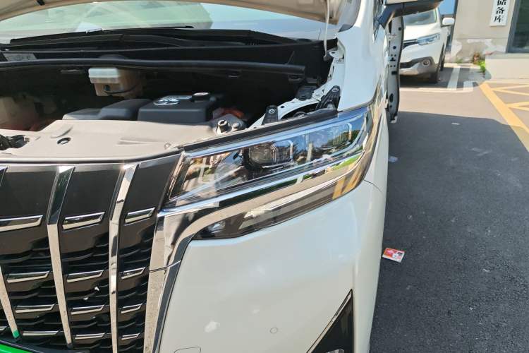 Used Toyota Alphard 2021 Dual-Engine 2.5L Luxury Edition Engine Bay Left