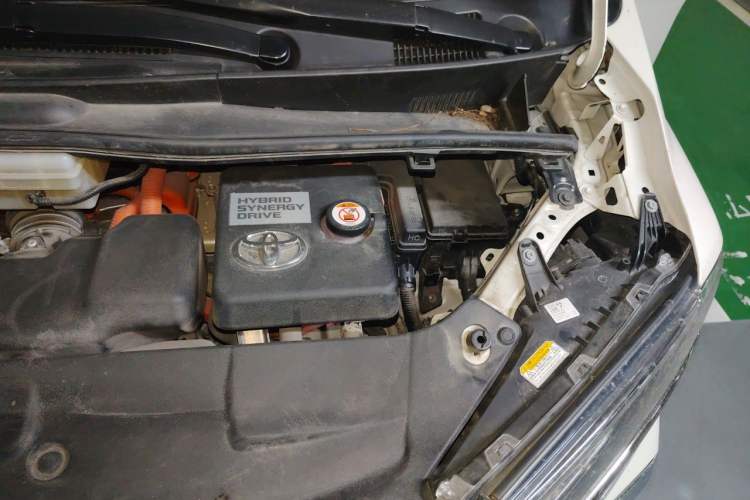 Used Toyota Alphard 2021 Dual-Engine 2.5L Prestige Edition Engine Bay Left