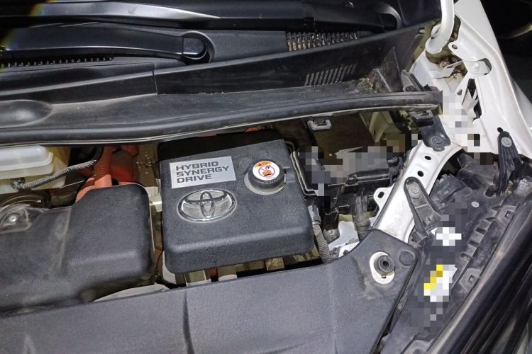 Used Toyota Alphard 2021 Dual-Engine 2.5L Prestige Edition Engine Bay Left