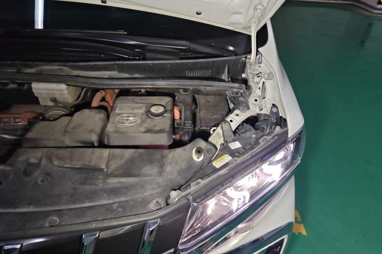 Used Toyota Alphard 2021 Dual-Motor 2.5L Premium Edition Engine Bay Left