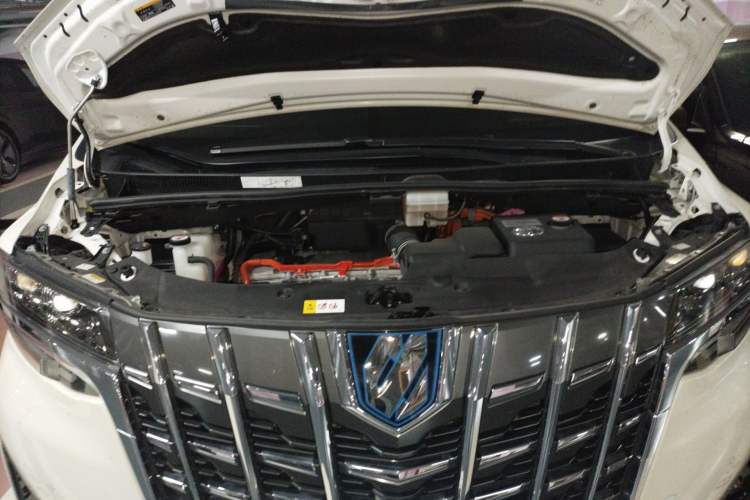 Used Toyota Alphard 2021 Dual-Engine 2.5L Luxury Edition Engine Bay