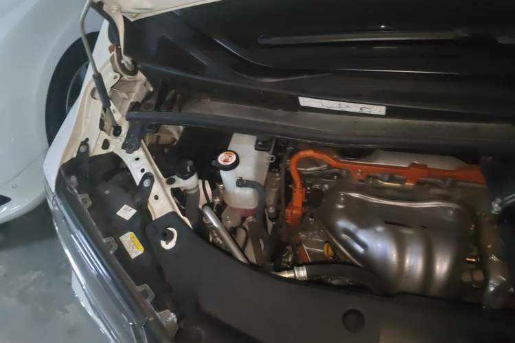Used Toyota Alphard 2021 Dual-Motor 2.5L Premium Edition Engine Bay Right