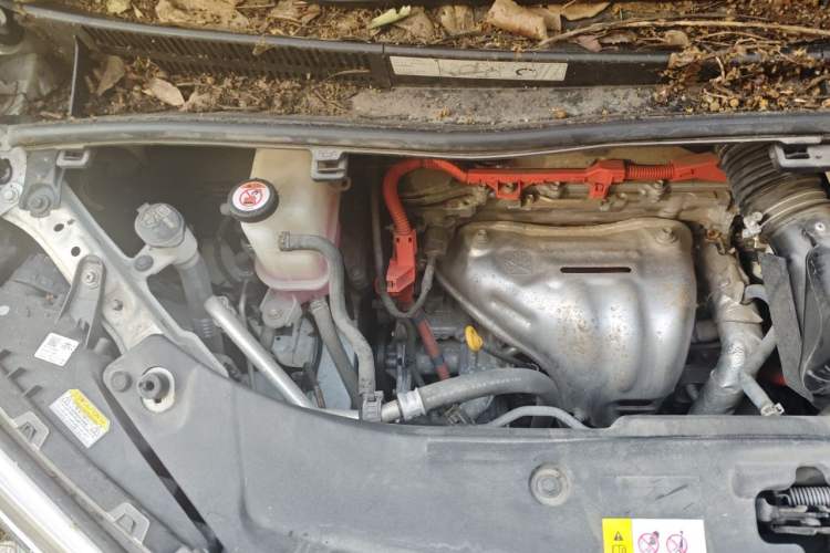 Used Toyota Alphard 2021 Dual-Engine 2.5L Luxury Edition Engine Bay Right