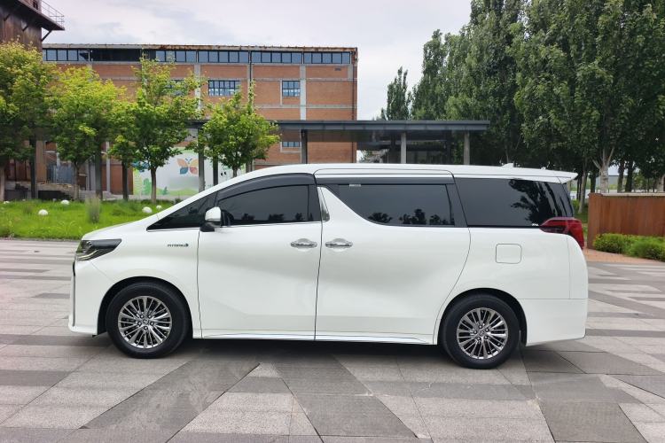 Used Toyota Alphard 2021 Dual-Motor 2.5L Premium Edition Exterior 1