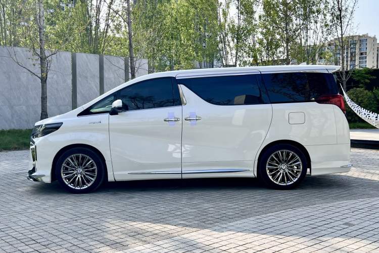 Used Toyota Alphard 2021 Dual-Engine 2.5L Prestige Edition Exterior 1