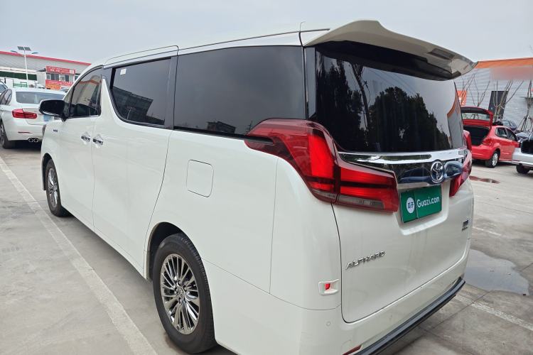 Used Toyota Alphard 2021 Dual-Engine 2.5L Luxury Edition Exterior 2
