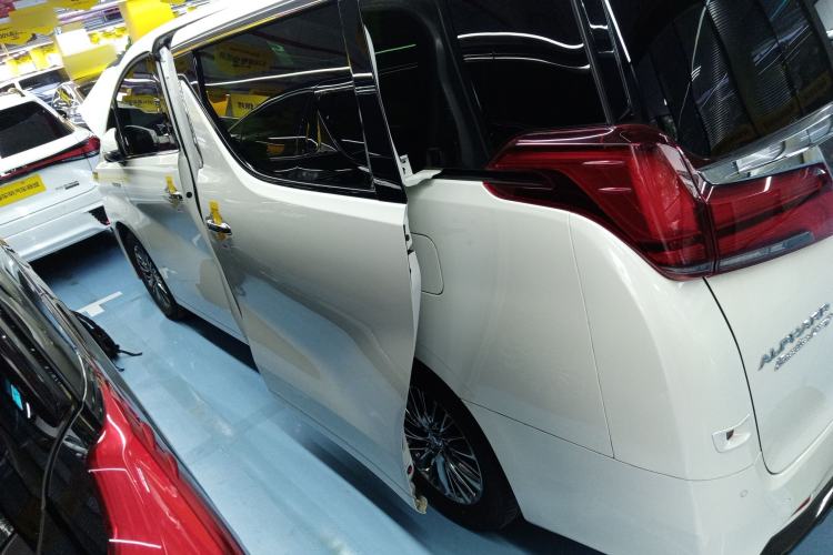 Used Toyota Alphard 2021 Dual-Engine 2.5L Prestige Edition Exterior 3
