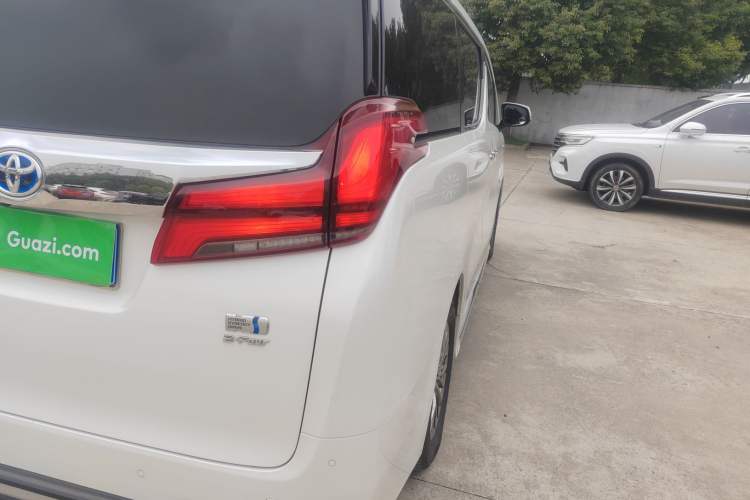 Used Toyota Alphard 2021 Dual-Engine 2.5L Prestige Edition Exterior 3