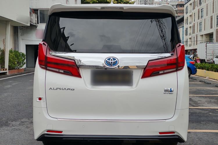 Used Toyota Alphard 2021 Dual-Engine 2.5L Luxury Edition Exterior 4
