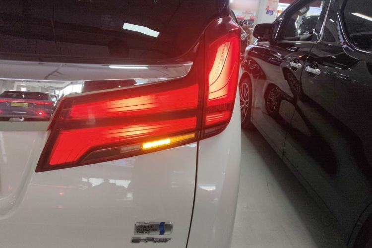 Used Toyota Alphard 2021 Dual-Engine 2.5L Prestige Edition Exterior 4