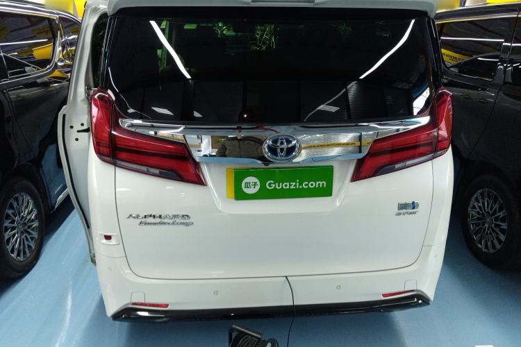 Used Toyota Alphard 2021 Dual-Engine 2.5L Prestige Edition Exterior 4