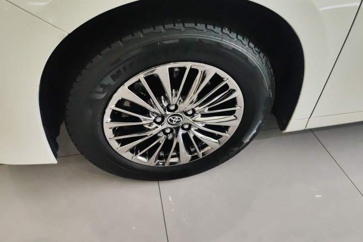 Used Toyota Alphard 2021 Dual-Engine 2.5L Prestige Edition Exterior 4