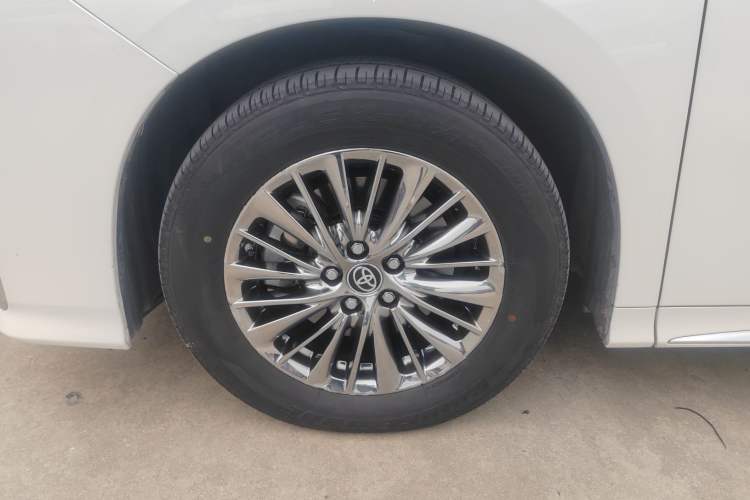 Used Toyota Alphard 2021 Dual-Engine 2.5L Prestige Edition Exterior 4