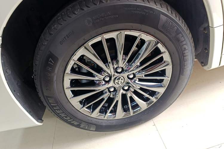 Used Toyota Alphard 2021 Dual-Engine 2.5L Luxury Edition Exterior 5
