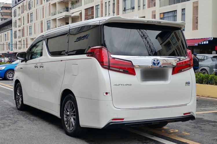 Used Toyota Alphard 2021 Dual-Engine 2.5L Luxury Edition Exterior 5