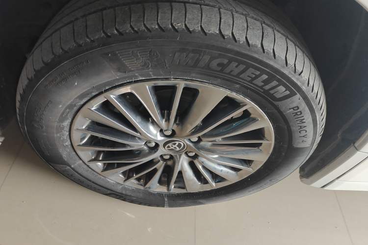 Used Toyota Alphard 2021 Dual-Engine 2.5L Prestige Edition Exterior 5