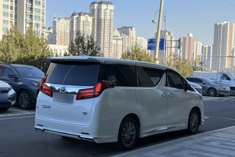 Used Toyota Alphard 2021 Dual-Motor 2.5L Premium Edition Exterior 5