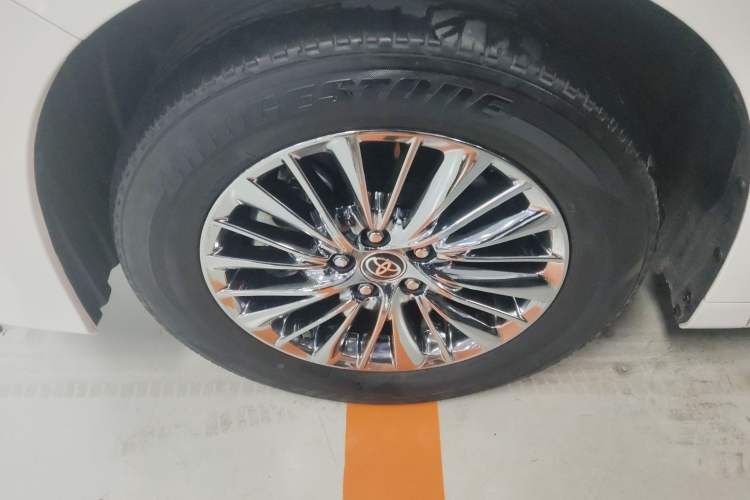 Used Toyota Alphard 2021 Dual-Engine 2.5L Prestige Edition Exterior 5