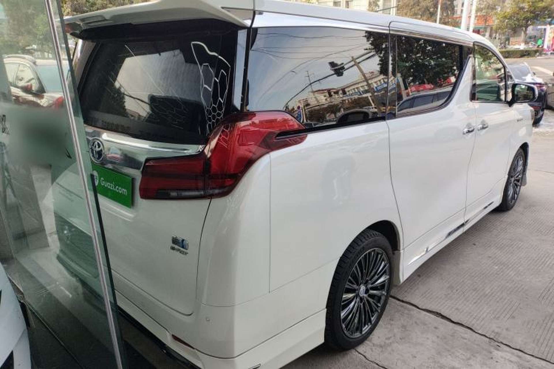 Used Toyota Alphard 2021 Dual-Engine 2.5L Prestige Edition Exterior 5