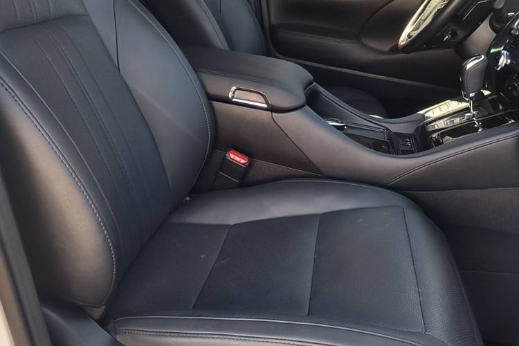 Used Toyota Alphard 2021 Dual-Engine 2.5L Prestige Edition Exterior 6