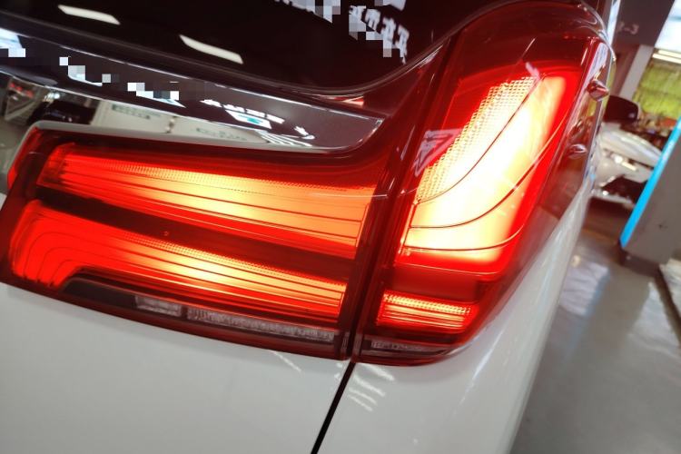 Used Toyota Alphard 2021 Dual-Engine 2.5L Luxury Edition Exterior 6