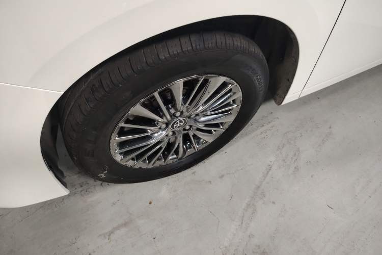 Used Toyota Alphard 2021 Dual-Engine 2.5L Luxury Edition Exterior 7