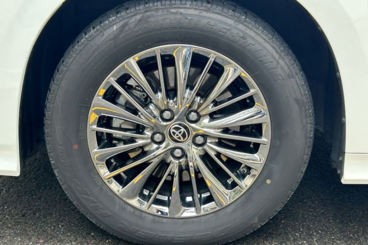 Used Toyota Alphard 2021 Dual-Motor 2.5L Premium Edition Exterior 9