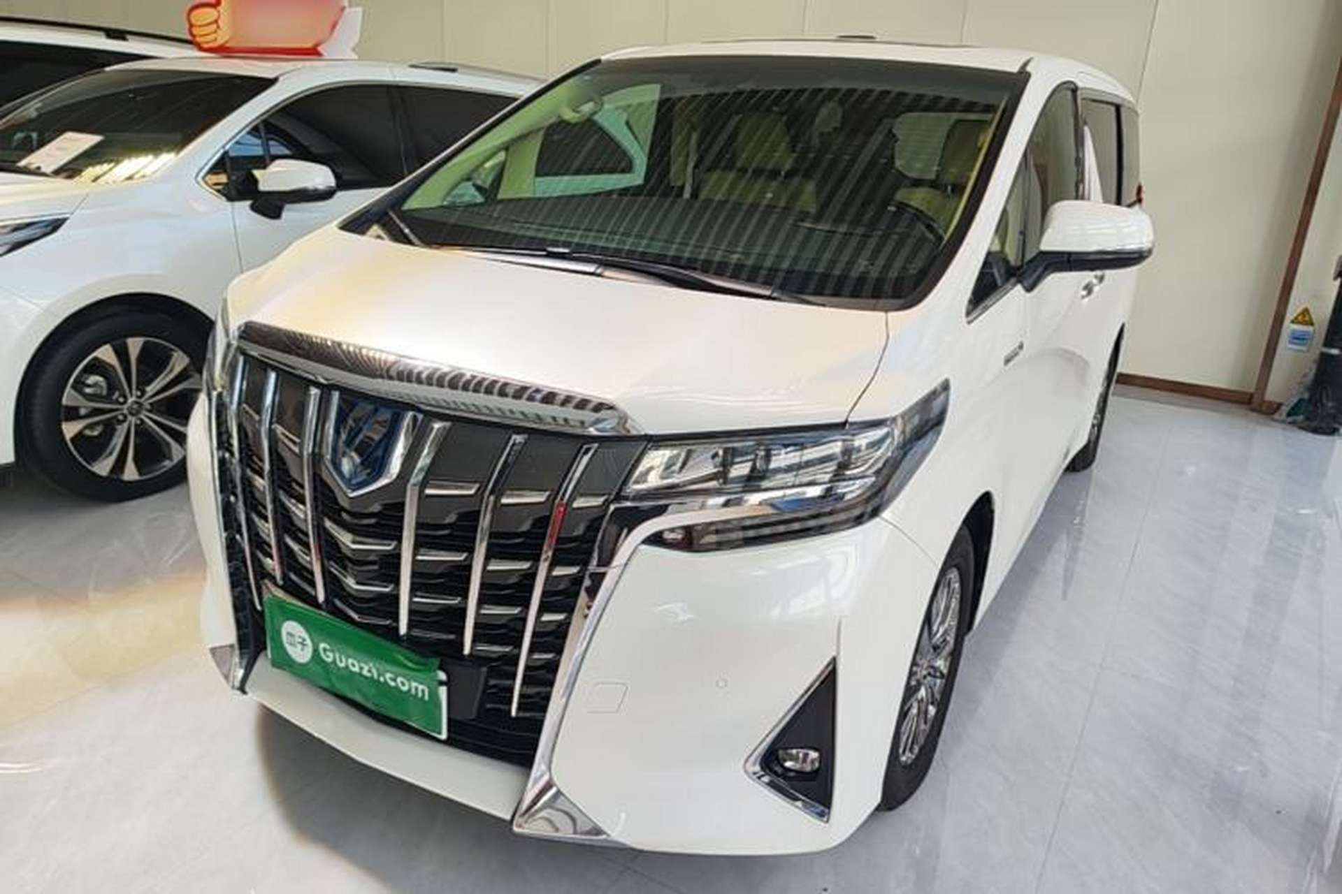 Used Toyota Alphard 2021 Dual-Engine 2.5L Luxury Edition Front Left 45 Deg