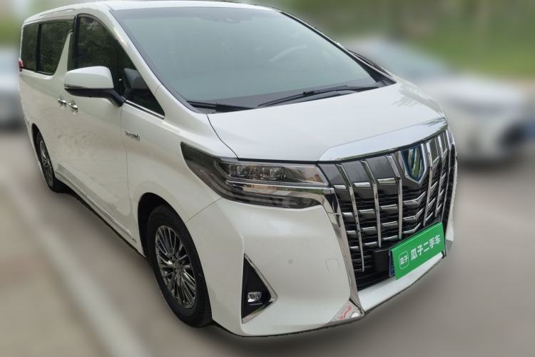 Used Toyota Alphard 2021 Dual-Engine 2.5L Luxury Edition Front Right 45 Deg