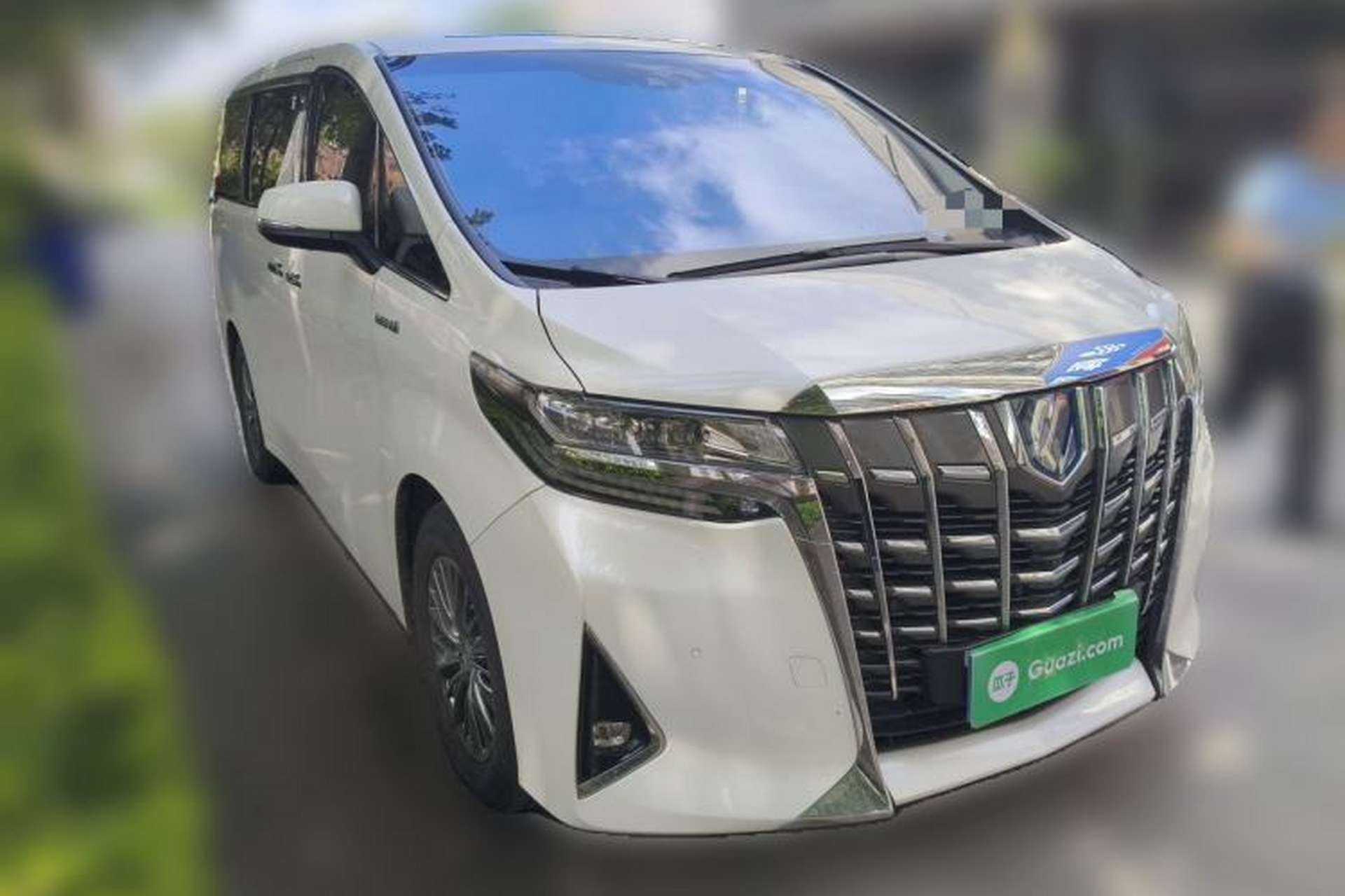 Used Toyota Alphard 2021 Dual-Engine 2.5L Prestige Edition Front Right 45 Deg
