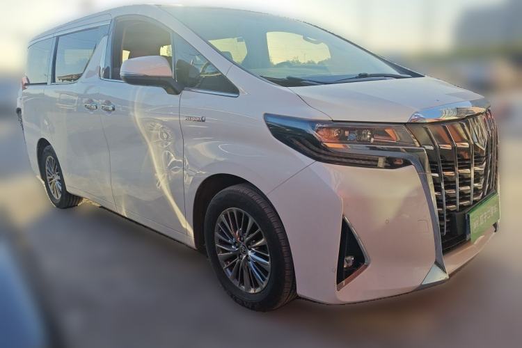 Used Toyota Alphard 2021 Dual-Engine 2.5L Luxury Edition Front Right 45 Deg