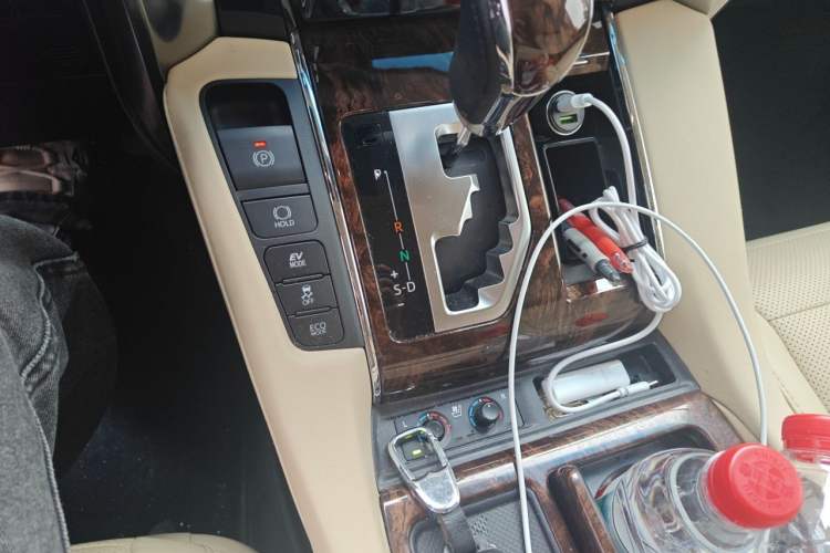 Used Toyota Alphard 2021 Dual-Engine 2.5L Luxury Edition Gear Lever