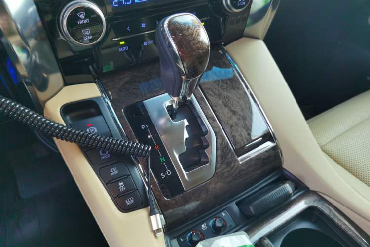 Used Toyota Alphard 2021 Dual-Engine 2.5L Prestige Edition Gear Lever
