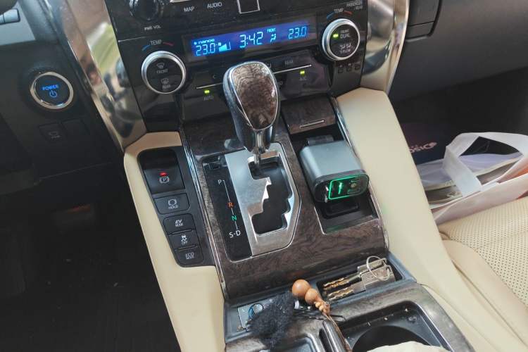 Used Toyota Alphard 2021 Dual-Engine 2.5L Luxury Edition Gear Lever