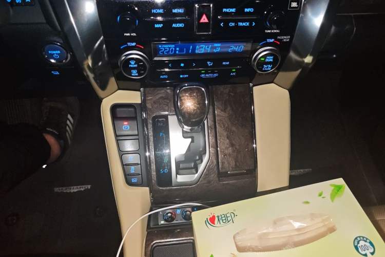 Used Toyota Alphard 2021 Dual-Engine 2.5L Prestige Edition Gear Lever