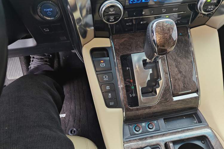 Used Toyota Alphard 2021 Dual-Engine 2.5L Prestige Edition Gear Lever