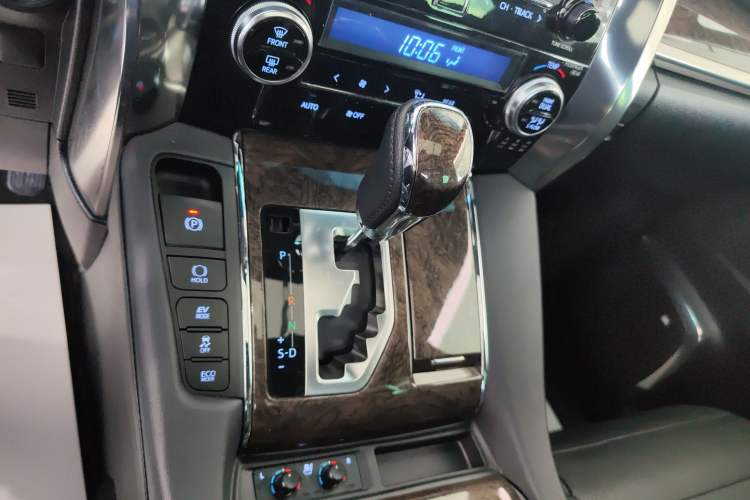 Used Toyota Alphard 2021 Dual-Engine 2.5L Prestige Edition Gear Lever