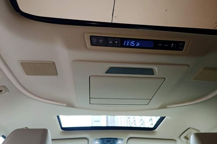 Used Toyota Alphard 2021 Dual-Engine 2.5L Luxury Edition Headliner