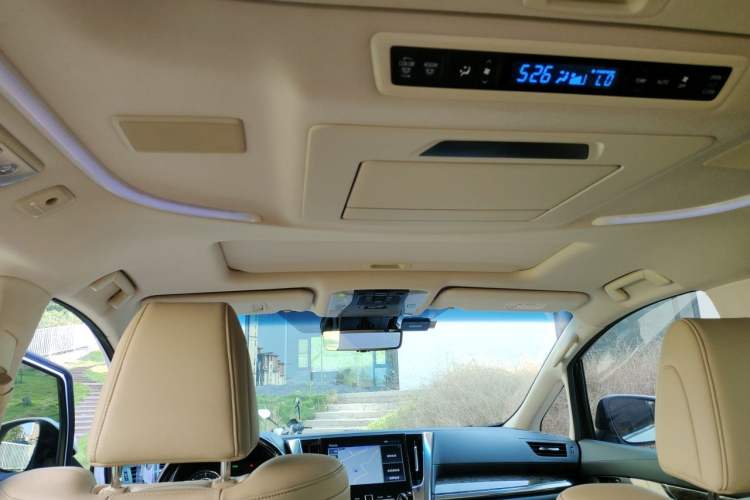 Used Toyota Alphard 2021 Dual-Engine 2.5L Prestige Edition Headliner