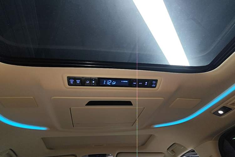 Used Toyota Alphard 2021 Dual-Engine 2.5L Prestige Edition Headliner