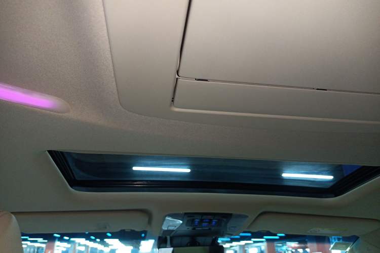 Used Toyota Alphard 2021 Dual-Engine 2.5L Prestige Edition Headliner