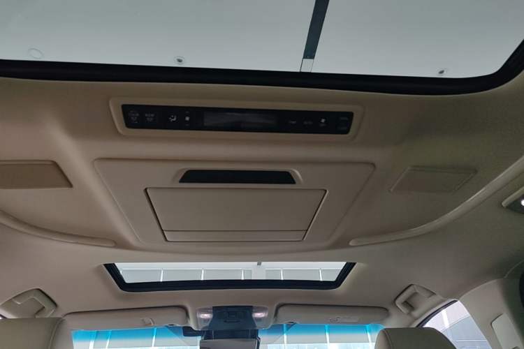 Used Toyota Alphard 2021 Dual-Engine 2.5L Prestige Edition Headliner