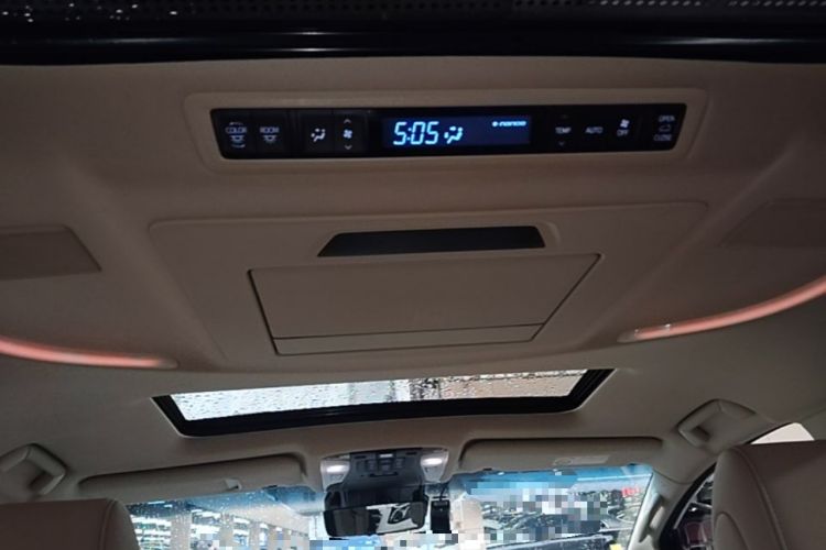 Used Toyota Alphard 2021 Dual-Motor 2.5L Premium Edition Headliner