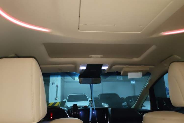 Used Toyota Alphard 2021 Dual-Motor 2.5L Premium Edition Headliner